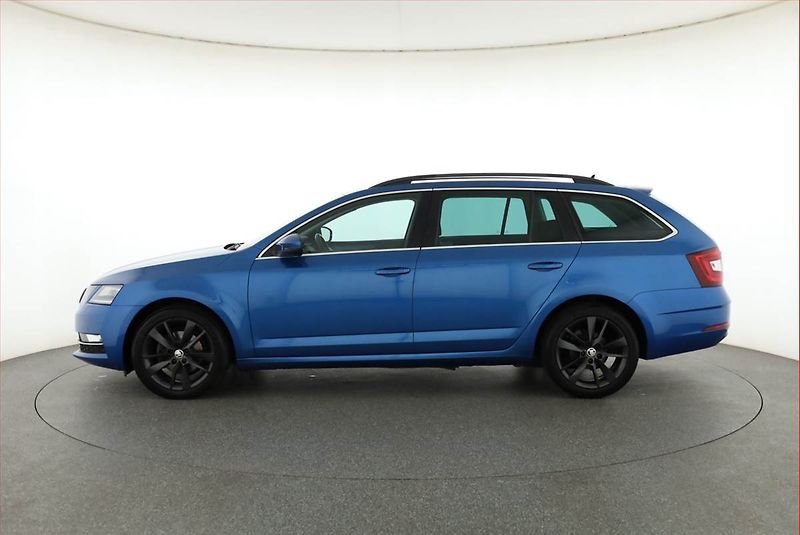 Škoda Octavia (2017) Style 2.0 TDI, Serv.kniha - fotka 3 z 18