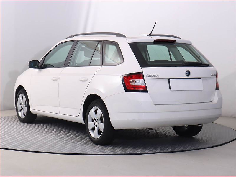 Škoda Fabia (2016) 1.2 TSI - fotka 4 z 17