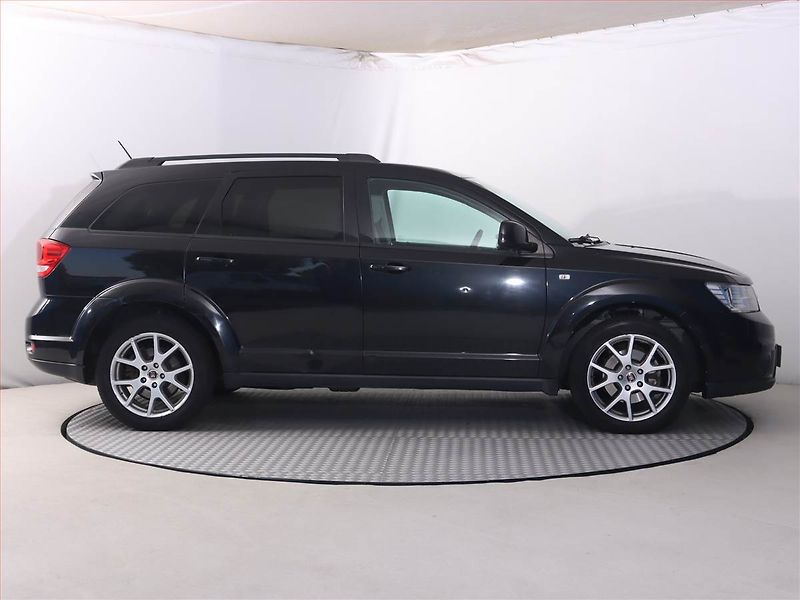 Fiat Freemont (2014) 2.0 MultiJet, 4X4, Automat - fotka 6 z 22
