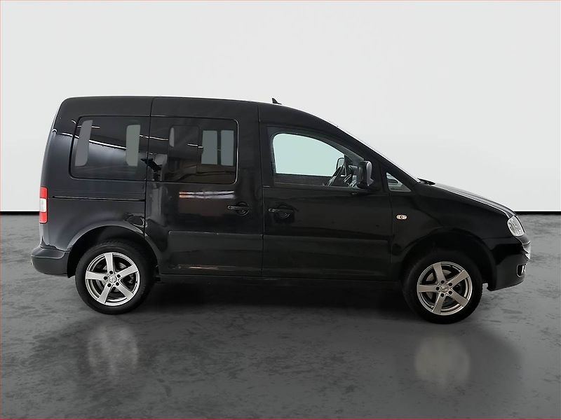 Volkswagen Caddy (2009) 1.4 i, 5Míst, 1Maj - fotka 6 z 16