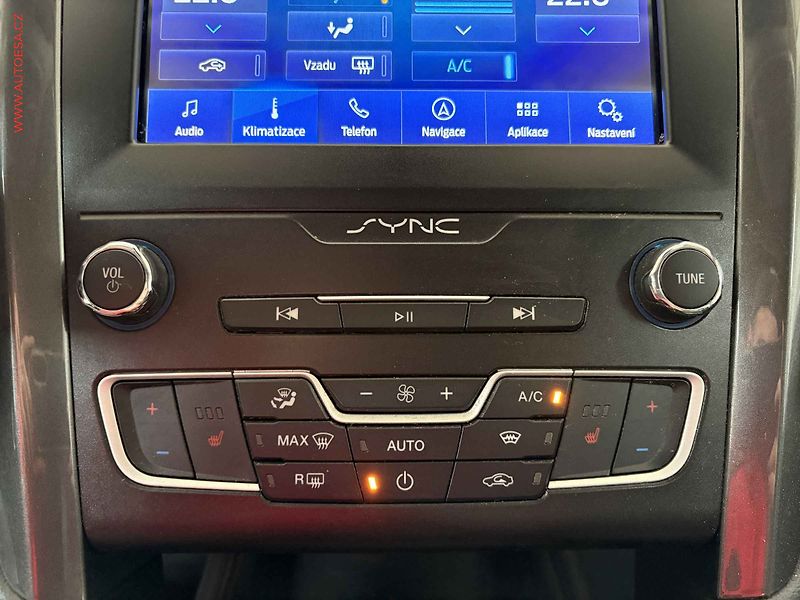 Ford Mondeo (2019) 1.5T, 2.maj,ČR, LED, výhřev - fotka 16 z 17