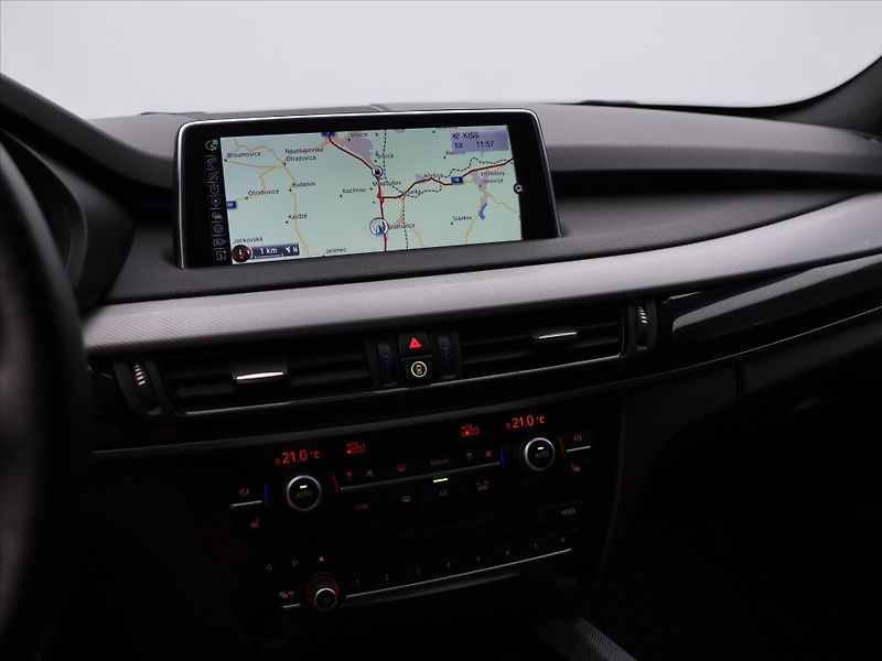 BMW X5 3,0 Xd M-paket CZ Kůže Navi - fotka 19 z 32