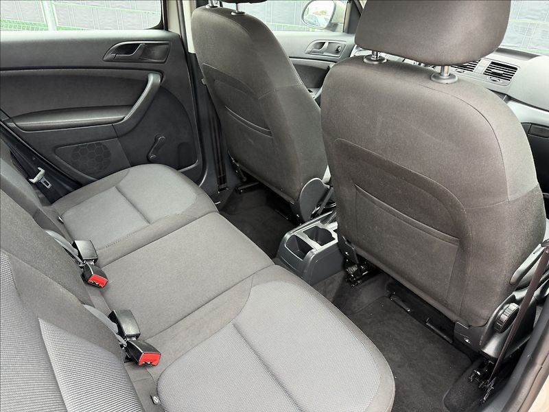 Škoda Yeti 1.2 TSI Active - fotka 16 z 17