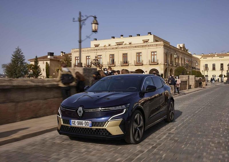 Plug-in Hybrid Škoda Suberb iV.