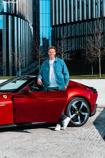Ferrari Ostatní (2025) 12Cilindri*nové*Full Carbon - fotka 8 z 13