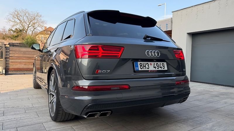 Audi SQ7 4.0 Q7 /320kW - fotka 3 z 20
