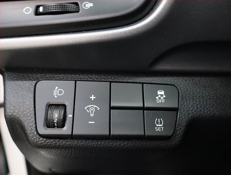 Kia Stonic (2020) 1.25 CVVT, ČR,1.maj - fotka 21 z 22