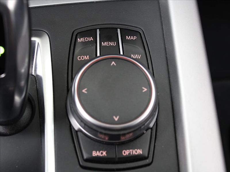 BMW X5 3,0 30d 190kW xDrive Tažné DPH - fotka 21 z 25