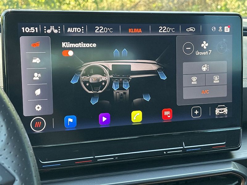 Cupra Formentor (2023) 1.5 TSI DSG - fotka 15 z 31