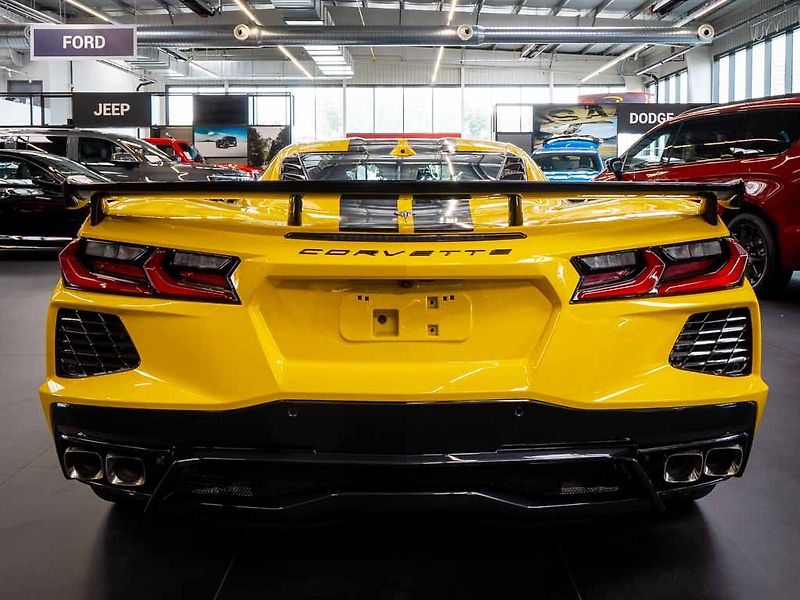 Chevrolet Corvette (2026) 6.2 Stingray 3LT Z51 Facelift - fotka 4 z 44