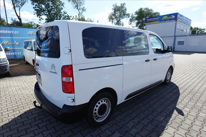 Citroën Jumpy 2,0 HDi  L2H1 6MÍST KLIMA SERV - fotka 8 z 39