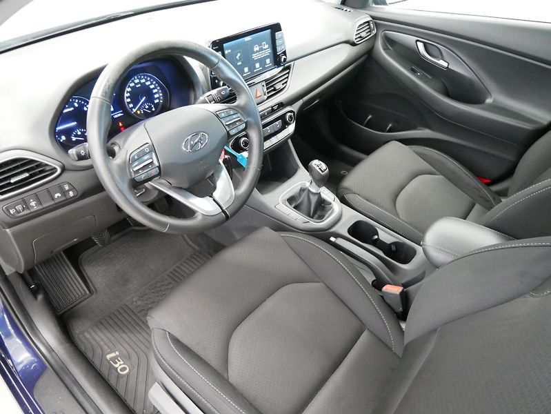 Hyundai i30 - fotka 10 z 21