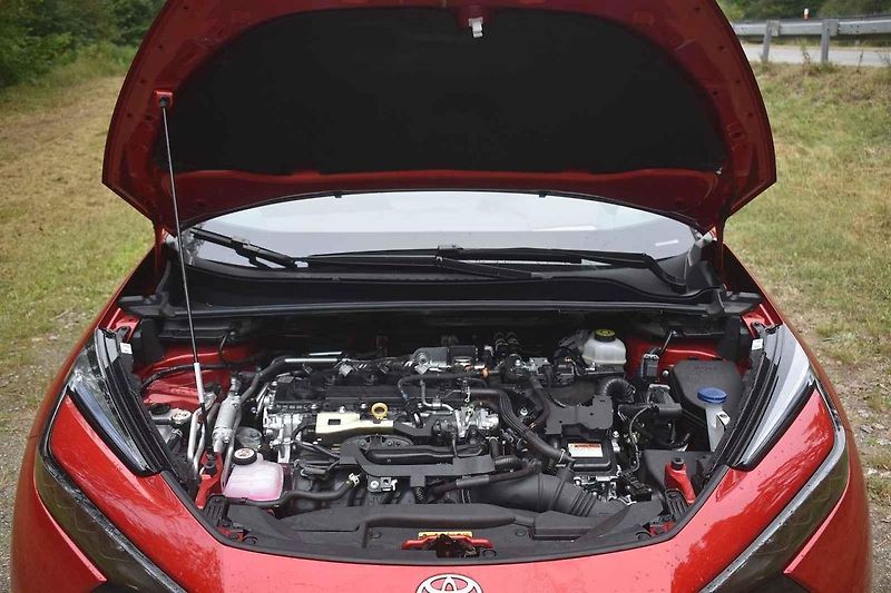 Toyota C-HR ve druhé generaci je opravdu pohledný vůz