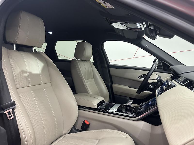 Land Rover Range Rover Velar (2021) D300s R-Dynamic Face.*360*CZ - fotka 9 z 16