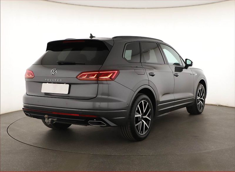 Volkswagen Touareg (2022) 3.0 TDI - fotka 5 z 21