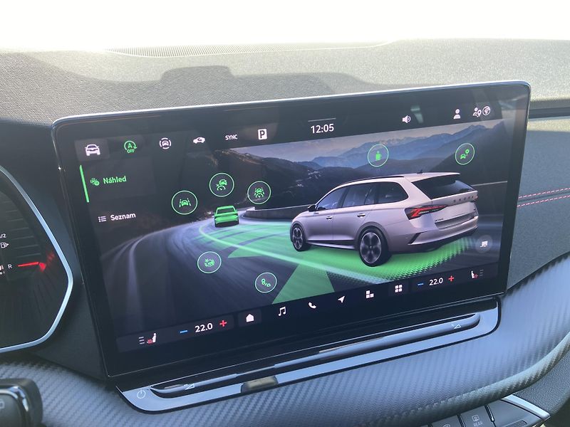 Škoda Octavia 2.0 TSI DSG / 195 kW RS - fotka 20 z 26