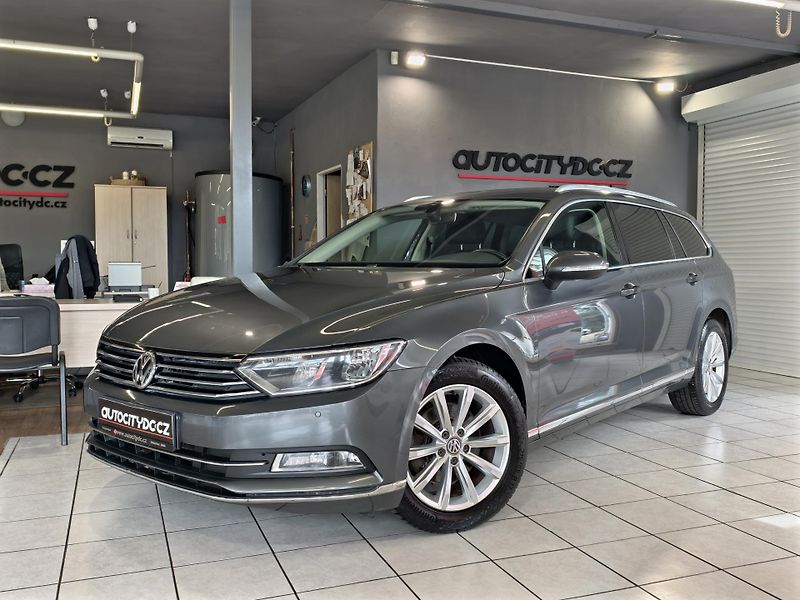 Volkswagen Passat 1.4 TSi 110kW DSG, HIGHLINE - fotka 3 z 22