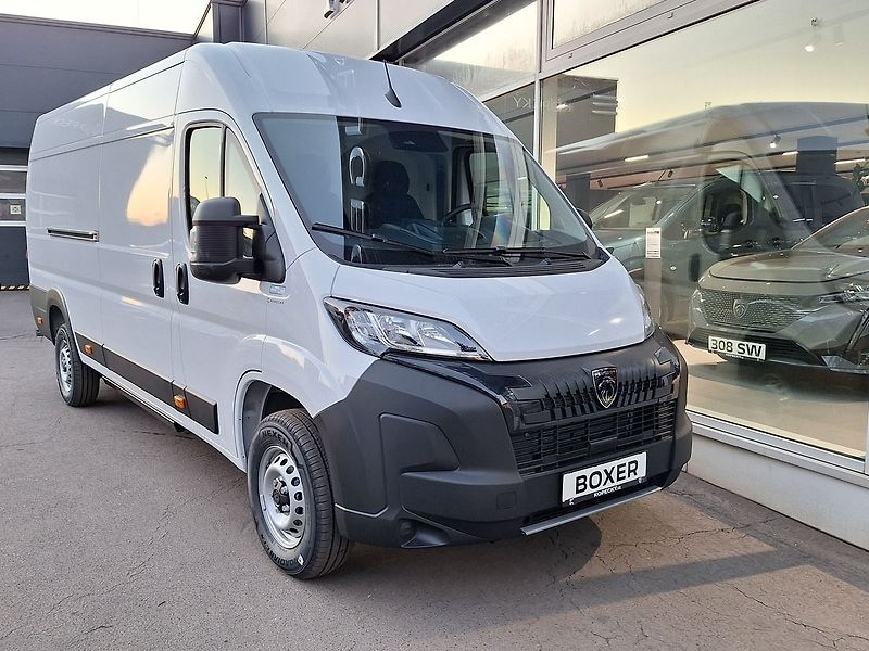 Peugeot Boxer (2026) FG 4350 e-L4H2 200 kW/110 kWh - fotka 9 z 15