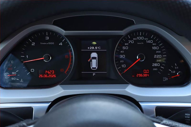 Audi A6 Allroad (2010) 3.0 TDI, 4X4, Automat, Navi - fotka 11 z 29