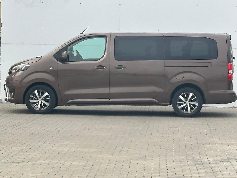 Toyota ProAce Verso 2,0 D-4D L2 AT - fotka 3 z 26