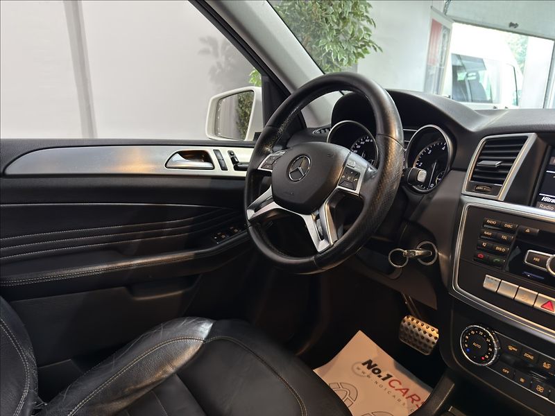 Mercedes-Benz Třídy M 2,2   ML250 4MATIC AMG ALU - fotka 20 z 31