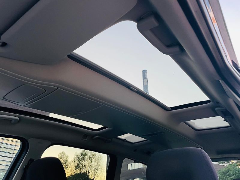 Ford Galaxy 2.0TDCi MAN 7MÍST KAMERA TAŽNÉ - fotka 41 z 45