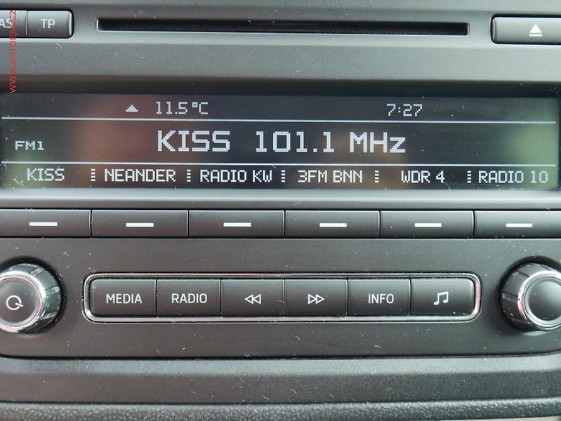 Škoda Roomster (2014) 1.2TSi, Ambiente - fotka 15 z 16