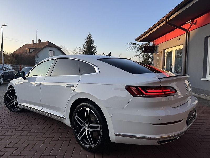Volkswagen Arteon (2019) 2.0TDi DSG 140kW R-Line - fotka 3 z 50