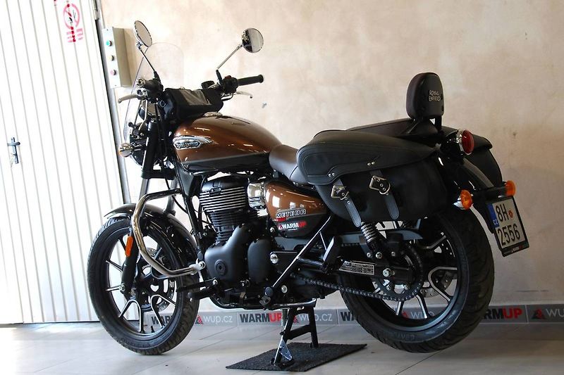Royal Enfield Meteor 350 (2021) ZAZÁLOHOVÁNO - fotka 16 z 21