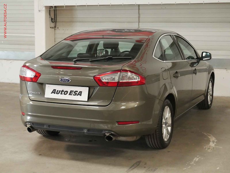 Ford Mondeo (2013) 2.2TDCi, ČR, servis.kniha - fotka 6 z 21