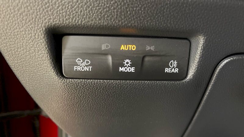 Škoda Superb (2025) Combi iV SPORTLINE 1.5 TSI 150 - fotka 21 z 35