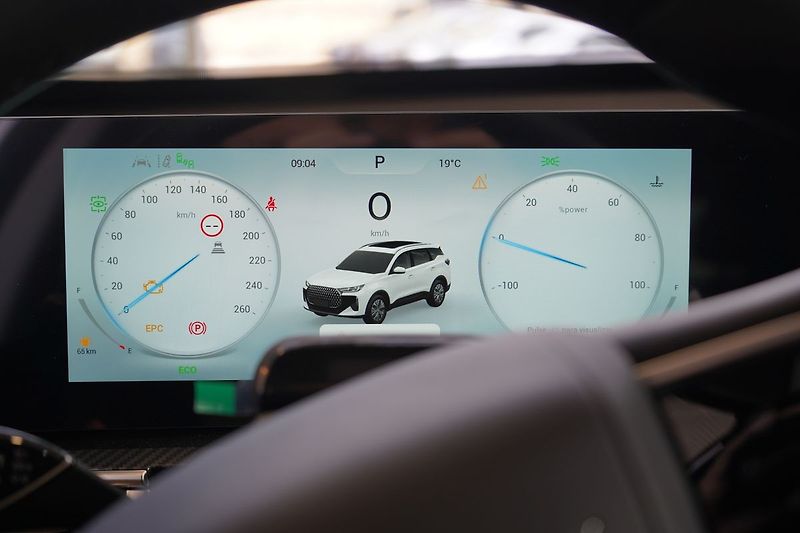 Chery Tiggo 7 PHEV UNIQUE 1.5 TGDI HEV - fotka 27 z 34