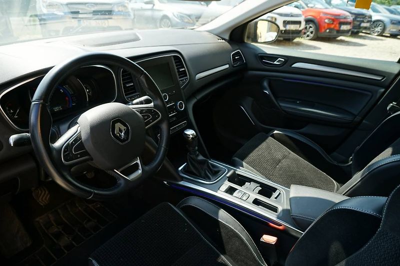 Renault Mégane (2017) 1,2  1,Majitel  nové v ČR - fotka 7 z 35