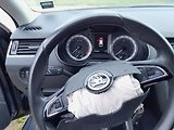 Škoda Octavia 2,0 TDI DSG serviska 2x klíč - náhled 12