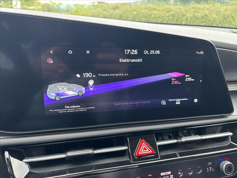 Kia e-Niro 0,0 Style ZÁRUKA 1.ČR SoH 99% - fotka 25 z 42