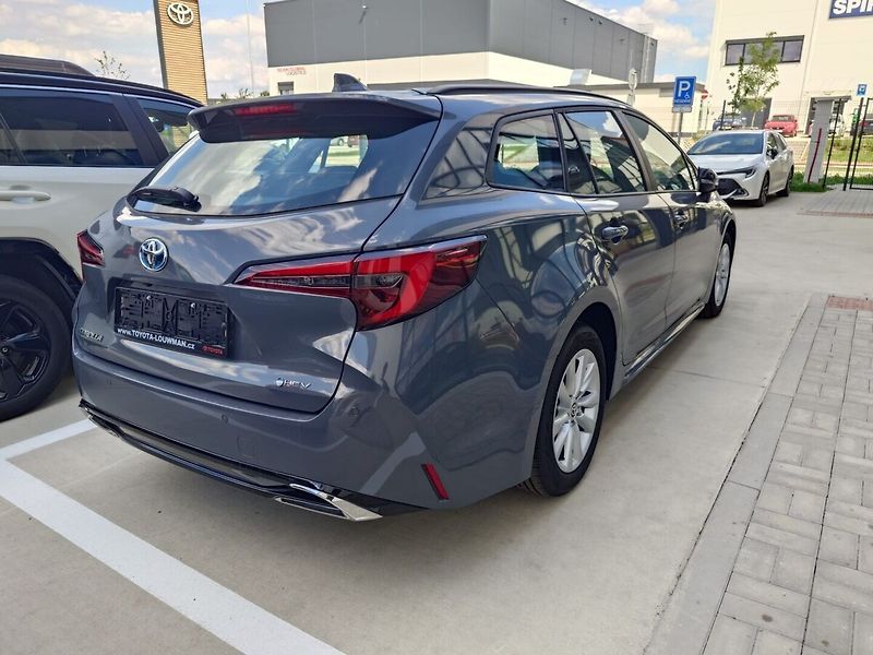 Toyota Corolla 1.8HEV Comfort Tech - fotka 6 z 10