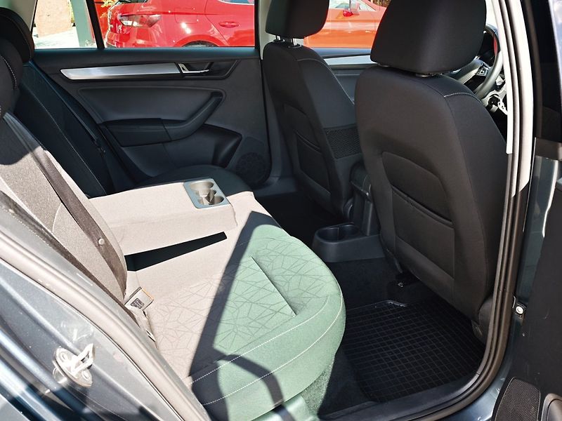 Škoda Rapid (2018) Clever 1,0 TSI 70 Kw - fotka 11 z 22