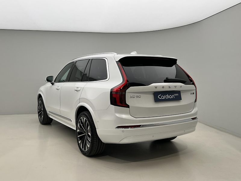 Volvo XC90 (2026) B5 AWD BRIGHT PLUS - fotka 9 z 42