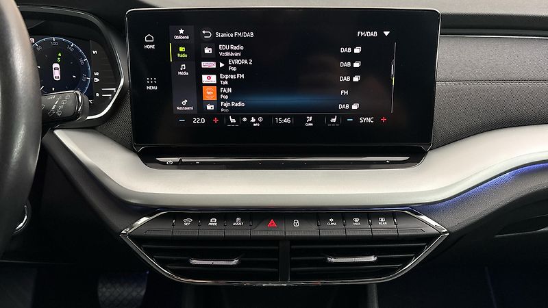 Škoda Octavia 2.0 TDI DSG Style - fotka 11 z 27