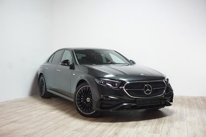 Mercedes-Benz Třídy E 300de 4M AMG HuD 360 Taž Venti - fotka 2 z 11