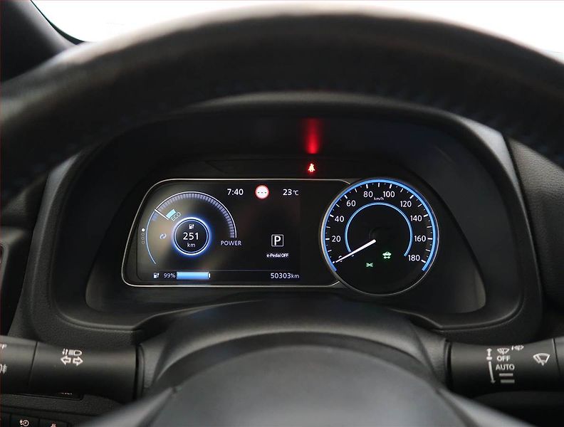 Nissan Leaf (2021) 40 kWh, SoH 90%, Automat - fotka 11 z 24