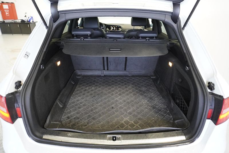 Audi A4 Allroad 2.0 TDi QUATTRO AUTOMAT - fotka 7 z 20