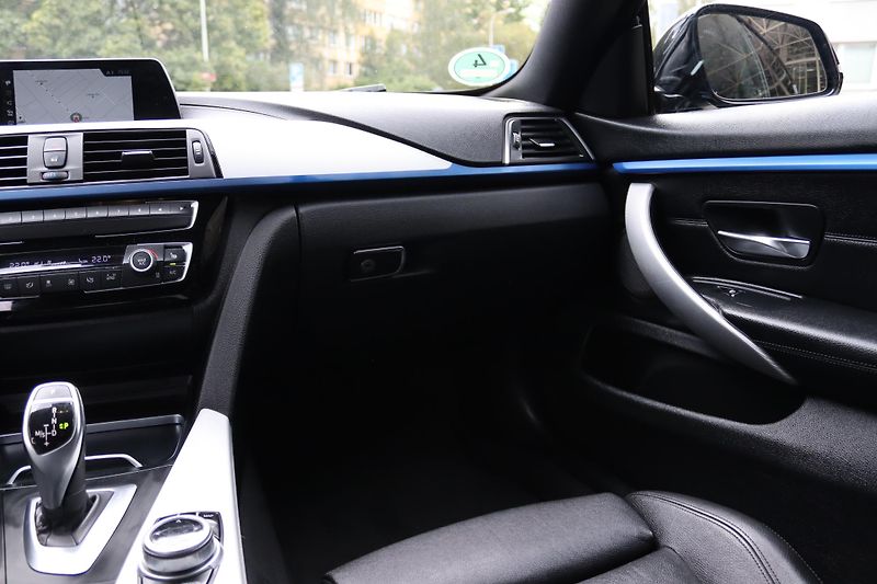 BMW Řada 4 BMW 430d xDrive Gran Coupé - fotka 40 z 54