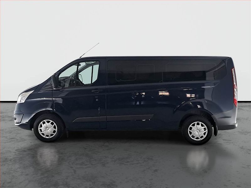 Ford Transit Custom (2016) 2.0 EcoBlue, Bus, 8Míst, ČR - fotka 3 z 15