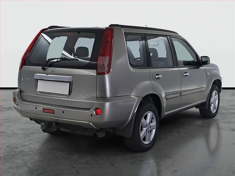Nissan X-Trail (2006) 2.2 dCi, po STK, Tažné - fotka 5 z 14