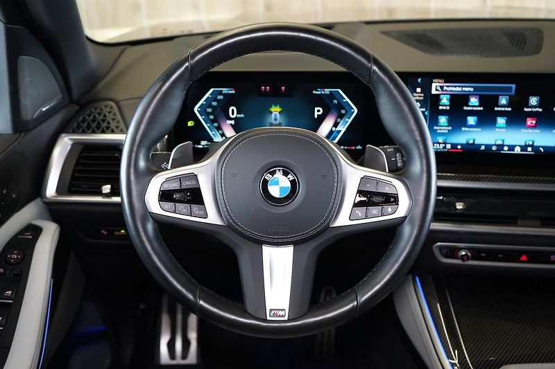 BMW X5 30d xDrive, Vzduch, Nezávislé - fotka 24 z 46
