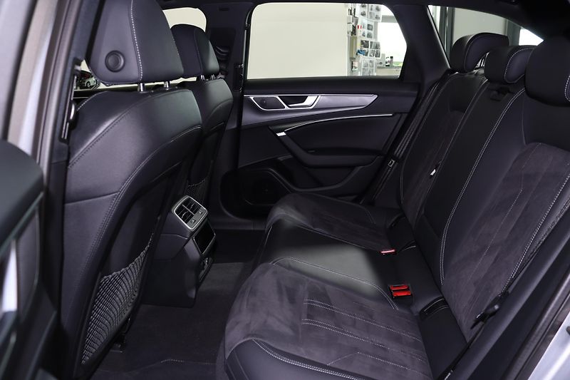 Audi A6 Avant Sline 50 TDI quattro tiptronic - fotka 10 z 25