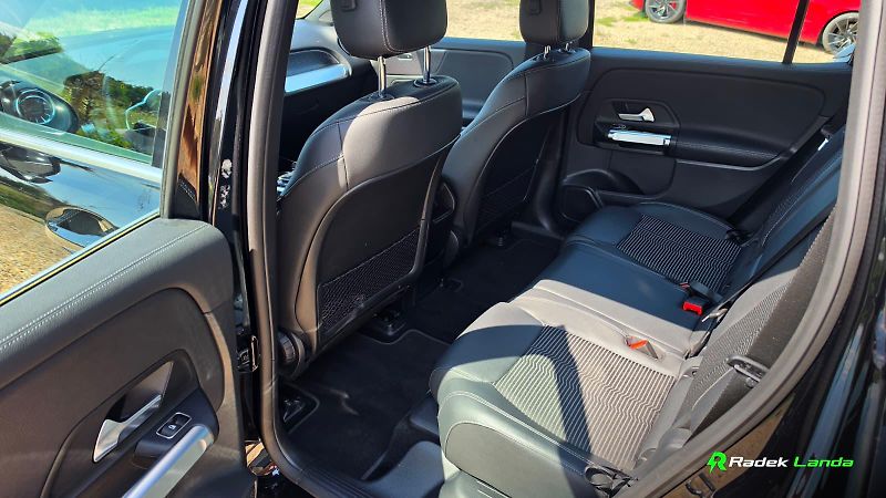 Mercedes-Benz EQB (2022) 250 - Progressive, AVILOO 95% - fotka 10 z 11