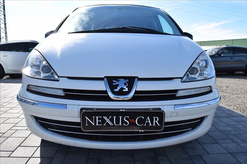 Peugeot 807 2,0 HDI 100KW 7MÍST PO STK - fotka 2 z 46