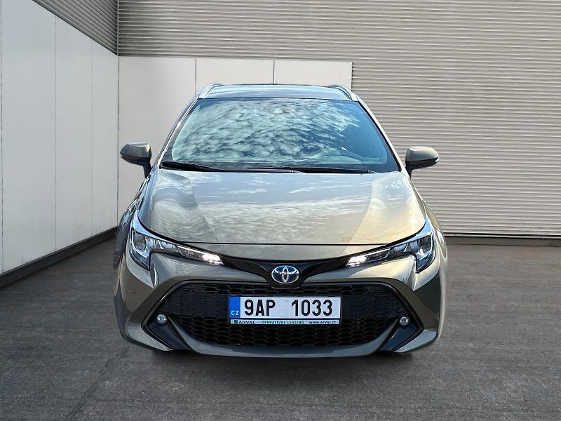 Toyota Corolla (2023) COMFORT 2.0 HYBRID 112kW CZ - fotka 2 z 11